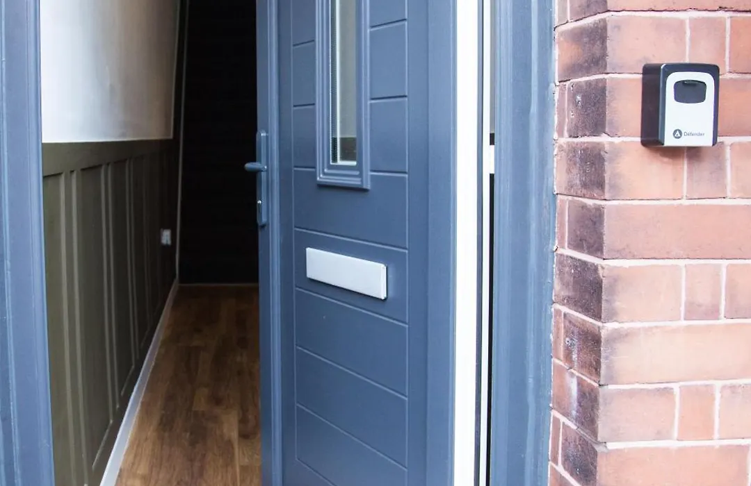 Entire Modern Home In Manchester And Near Peak District-1